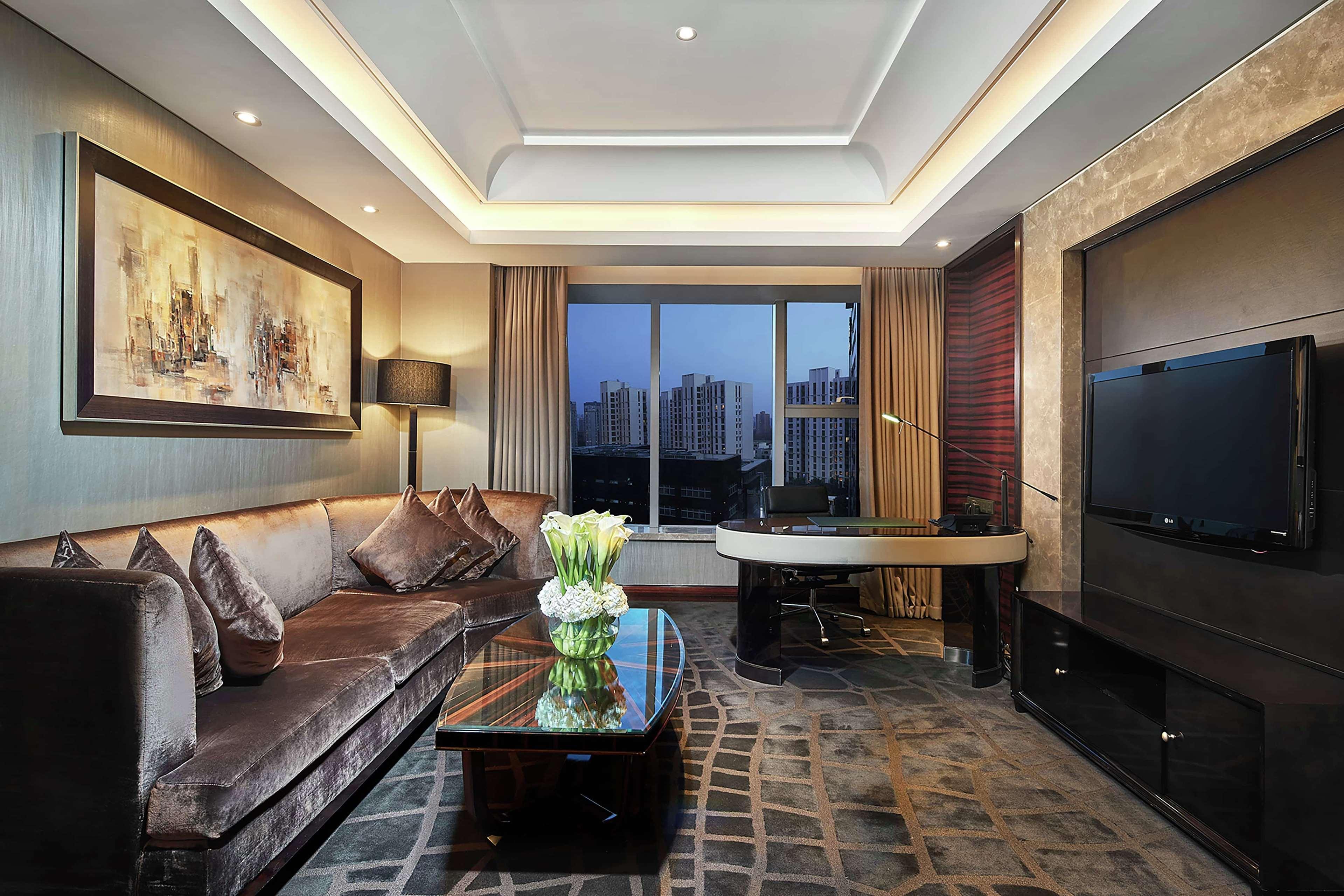 Hilton Shanghai Hongqiao Exterior foto