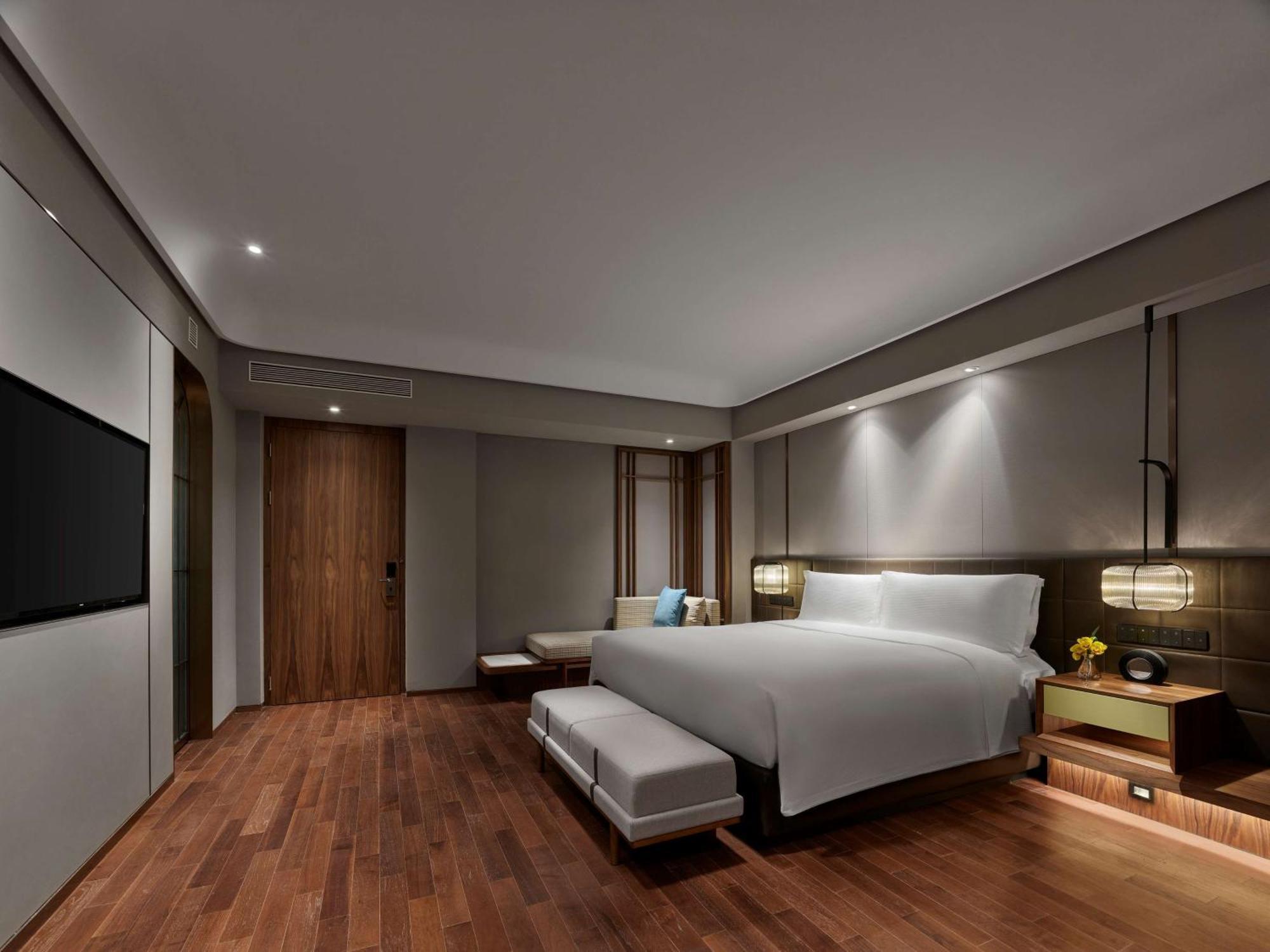 Hilton Shanghai Hongqiao Exterior foto