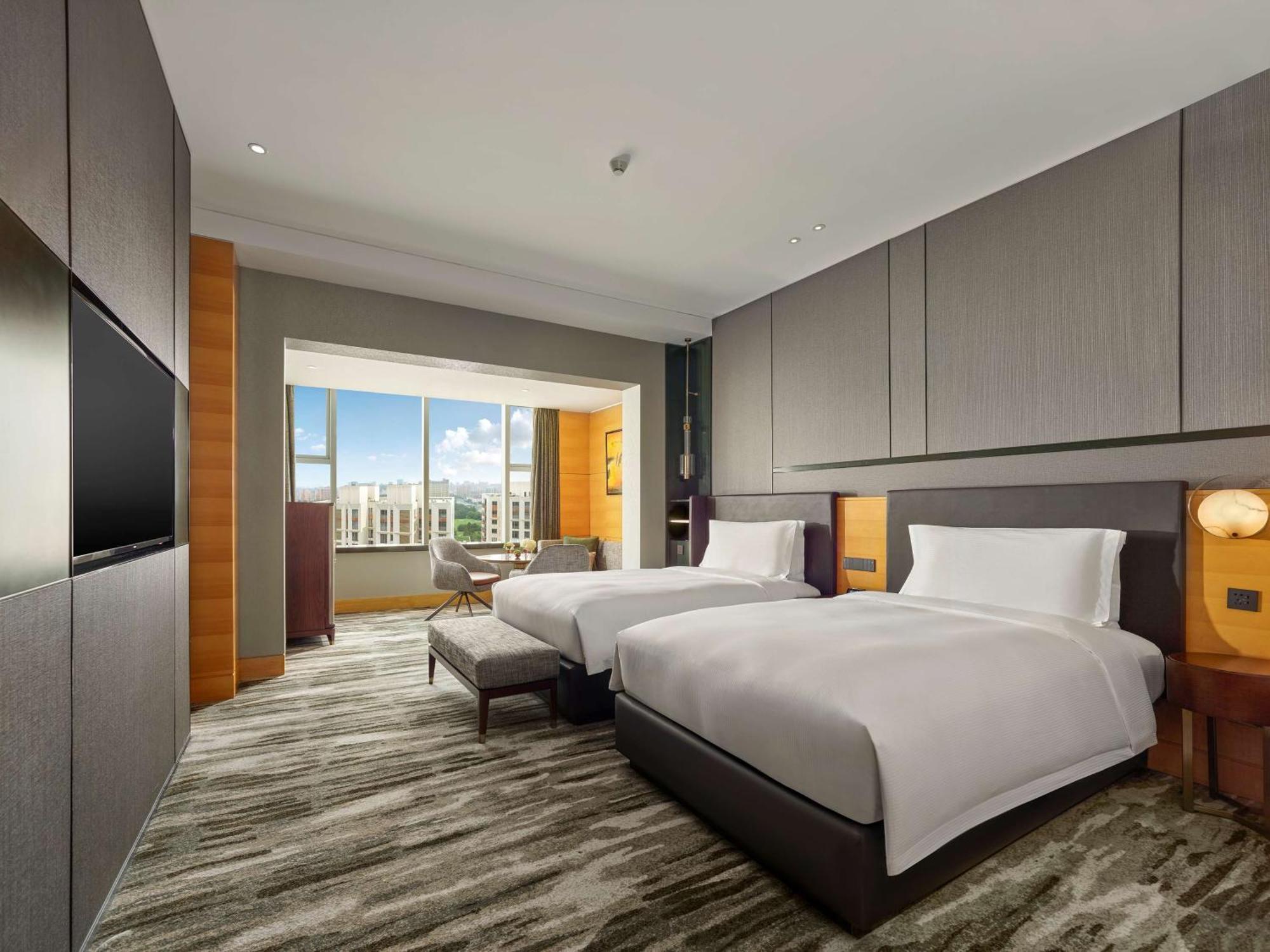 Hilton Shanghai Hongqiao Exterior foto